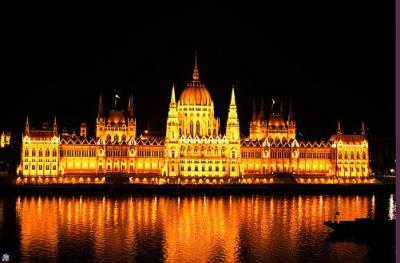 The building of Parliament in Budapest - rooms with view to the Parliament in Novotel Budapest Danube  - ✔️ Hotel Novotel Budapest Danube**** - Novotel Danube Budapest