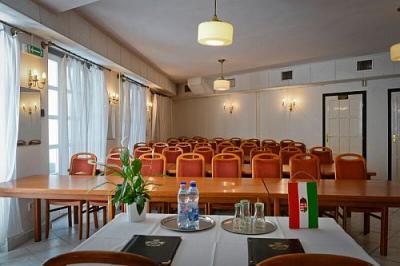Conference room in Hotel Budai close to MOM Shopping Center - Hotel Budai Budapest - easy accesible hotel in Budapest 
