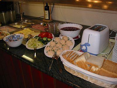 Apartment hotel Budapest - cheap hotels in Budapest - breakfast in Hotel Happy - Hotel Happy*** Budapest - Happy Apartment - Hotel near the Budapest International Fair