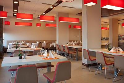 Restaurant in Hotel Ibis Budapest near the plaza called Europark - Ibis Budapest Citysouth*** - Discounted Ibis Hotel near to the Airport