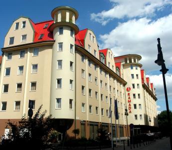 Leonardo Hotel Budapest- elegant hotel in the 9th district near Great Boulevard - Leonardo Hotel**** Budapest - affordable 4-star hotel near the Great Boulevard and Petofi bridge