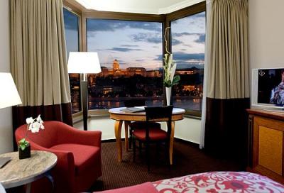 Sofitel Chain Bridge Hotel in Budapest - luxury room with great panorama to the palace - Hotel Sofitel Budapest Chain Bridge***** - Budapest Sofitel